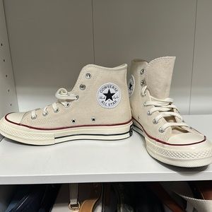 Converse- brand new